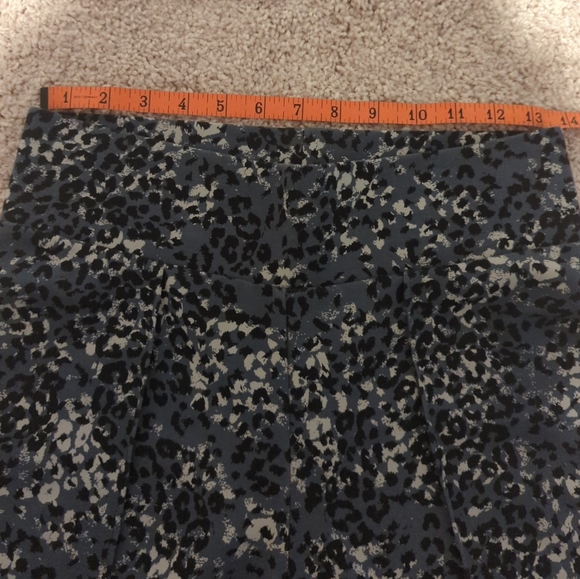 Seven 7 Women's Cheetah Animal Print Leggings Size S Stretch Soft -429 - Picture 8 of 8